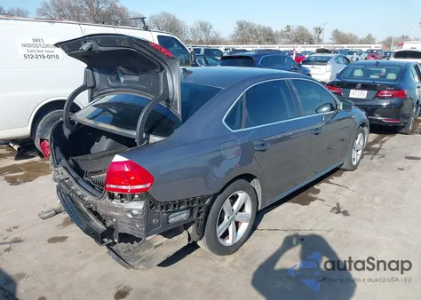 2013 Volkswagen Passat 2.5L Se из США, поврежденный, VIN 1VWBH7A3XDC084610